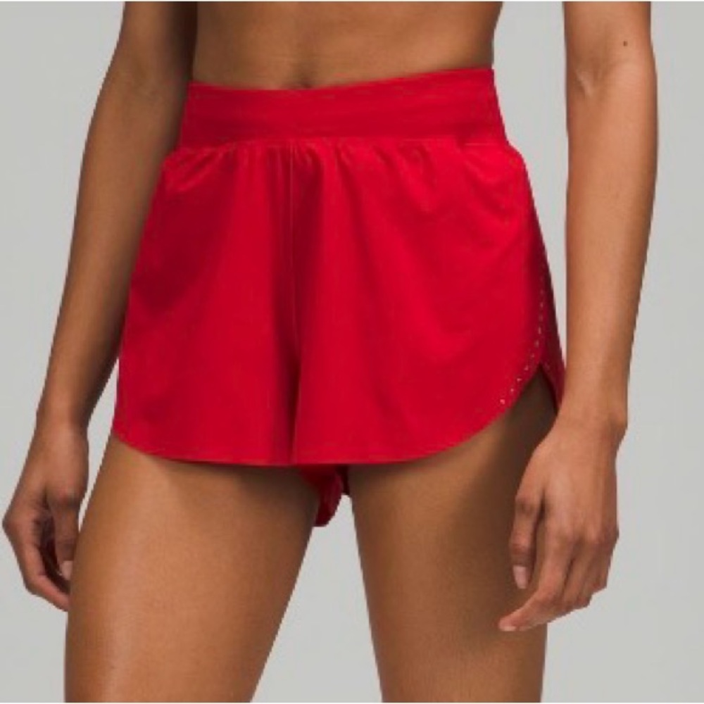 Lululemon find your pace shorts